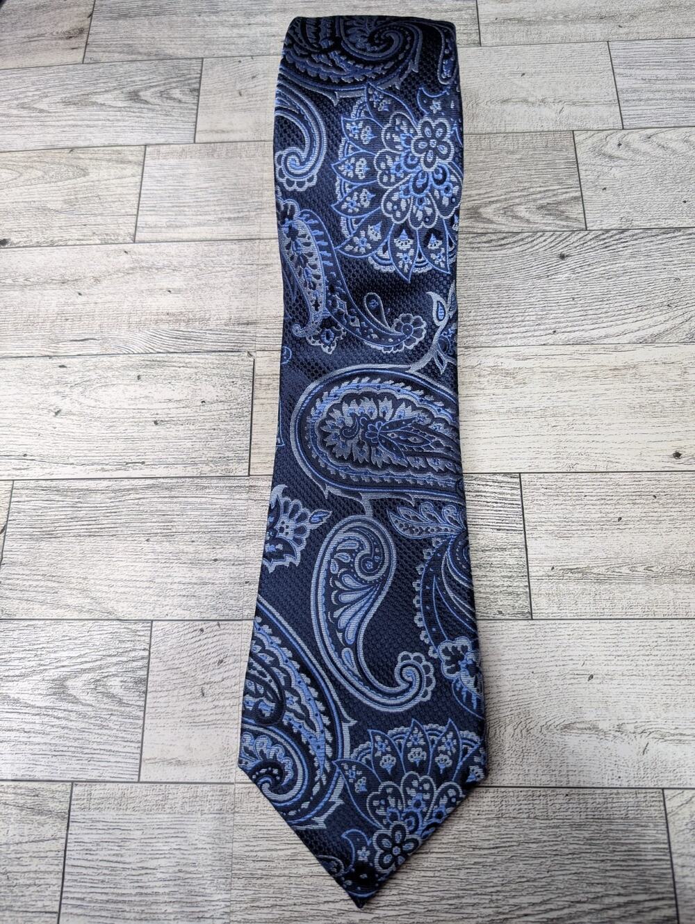 Tasso Elba Mens Paisley Necktie, Blue Paisley One Size Tie Brand New With Tags